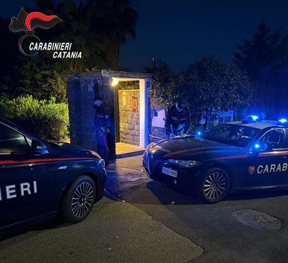 San Gregorio di Catania, tragedia a una festa: padre spara per sedare lite e uccide il figlio