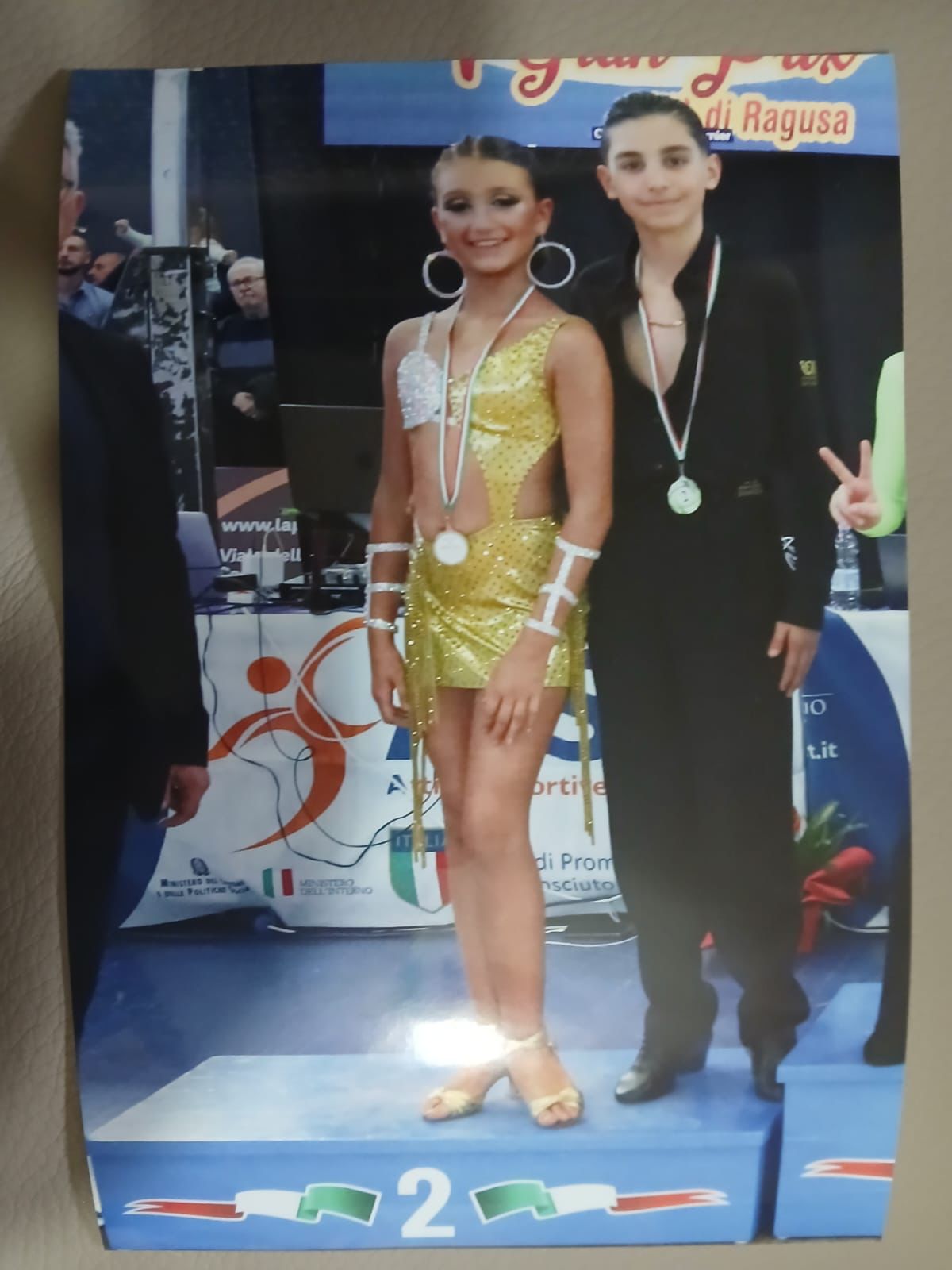 FUTURA STUDIO CONTINUA A BRILLARE NEL PANORAMA DELLA DANZA SPORTIVA: SUCCESSI A RAGUSA E RENDE