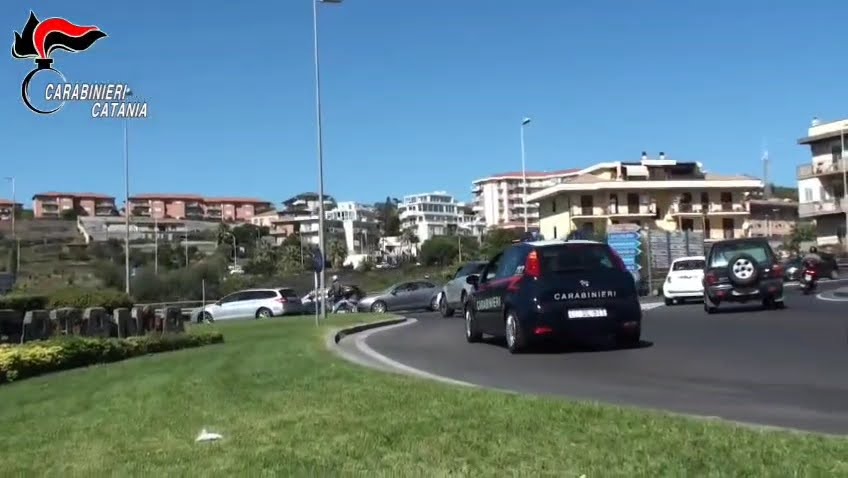 RUBANO UNA CASSAFORTE DA UNA GIOIELLERIA DI AGIRA E CAMION RUBATI NASCOSTI TRA BELPASSO E RAMACCA: SETTE ARRESTI DEI CARABINIERI, I NOMI