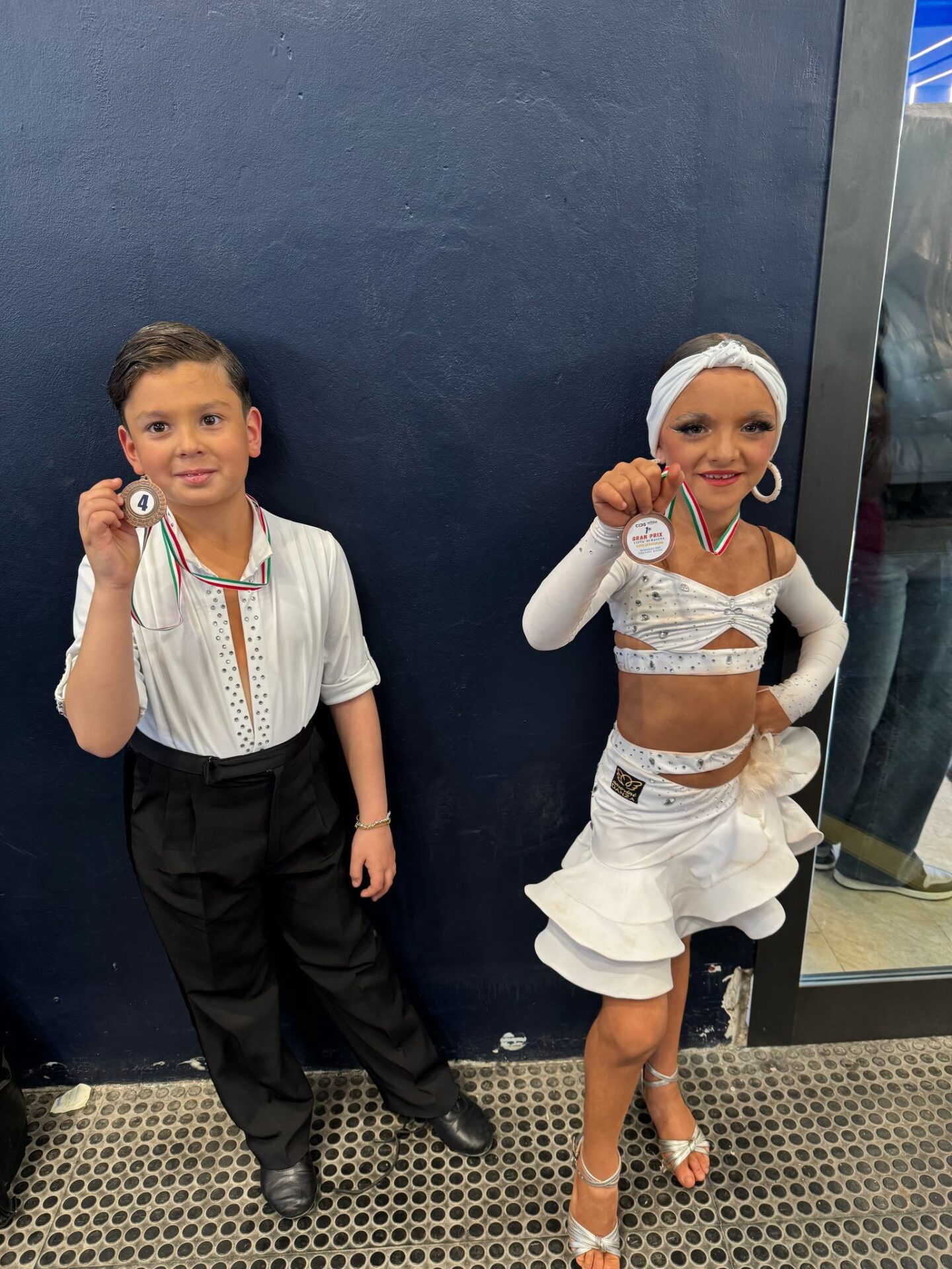 FUTURA STUDIO CONTINUA A BRILLARE NEL PANORAMA DELLA DANZA SPORTIVA: SUCCESSI A RAGUSA E RENDE