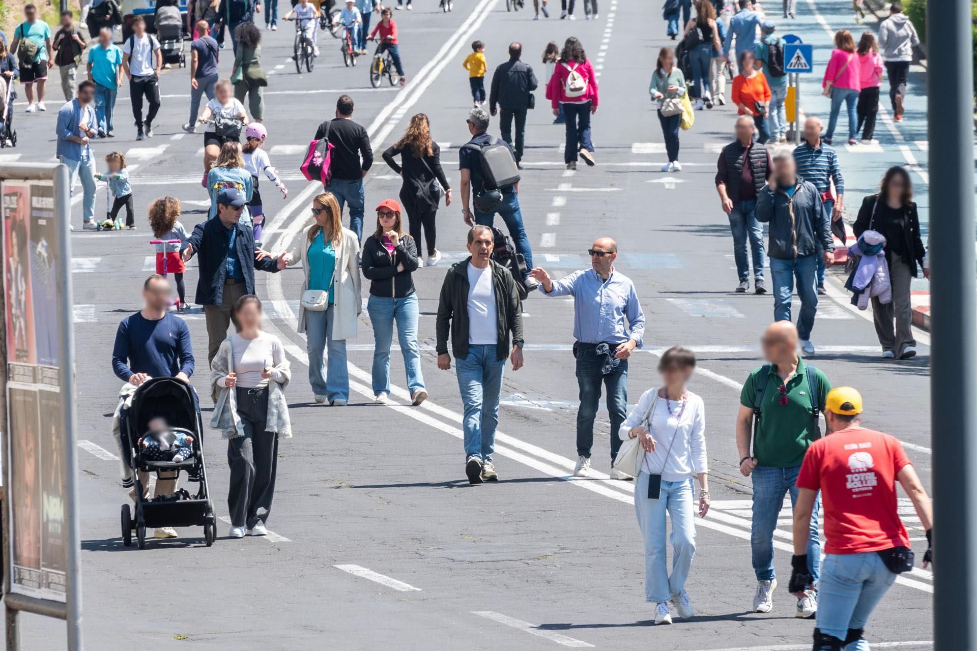 Oltre 25 mila presenze al Lungomare Fest: un successo di partecipazione tra sport, giochi e solidarietà