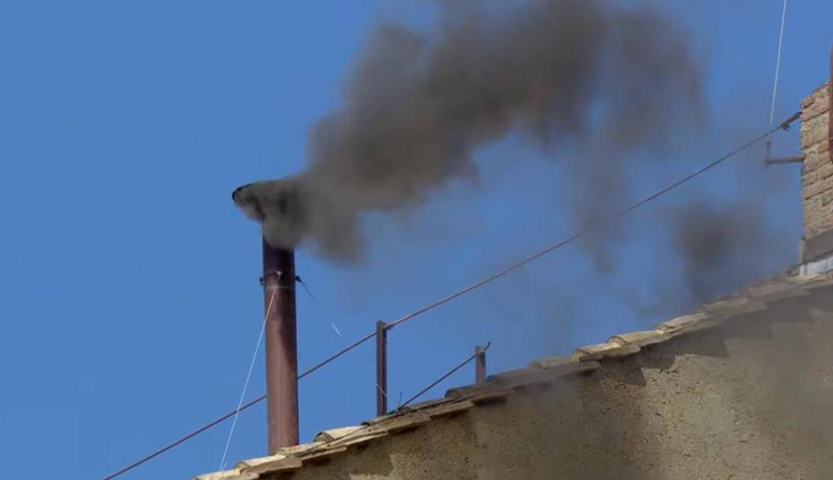 CONCLAVE IN STALLO: ALLE 11.51 LA FUMATA NERA, SI ATTENDE NUOVO SCRUTINIO ALLE 17:30 - 