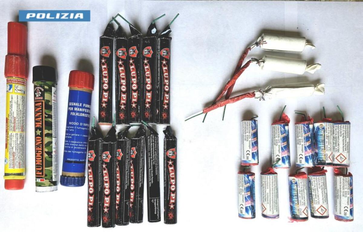 ACIREALE, SEQUESTRATI 27 ARTIFICI PIROTECNICI NELLO STADIO PRIMA DELLA PARTITA PLAY OUT - 