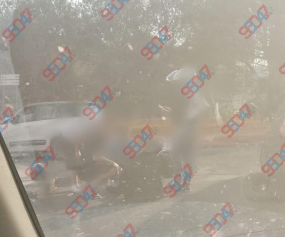 Incidente nel pomeriggio a Paternò: centauro cade rovinosamente a terra in Corso del Popolo - 