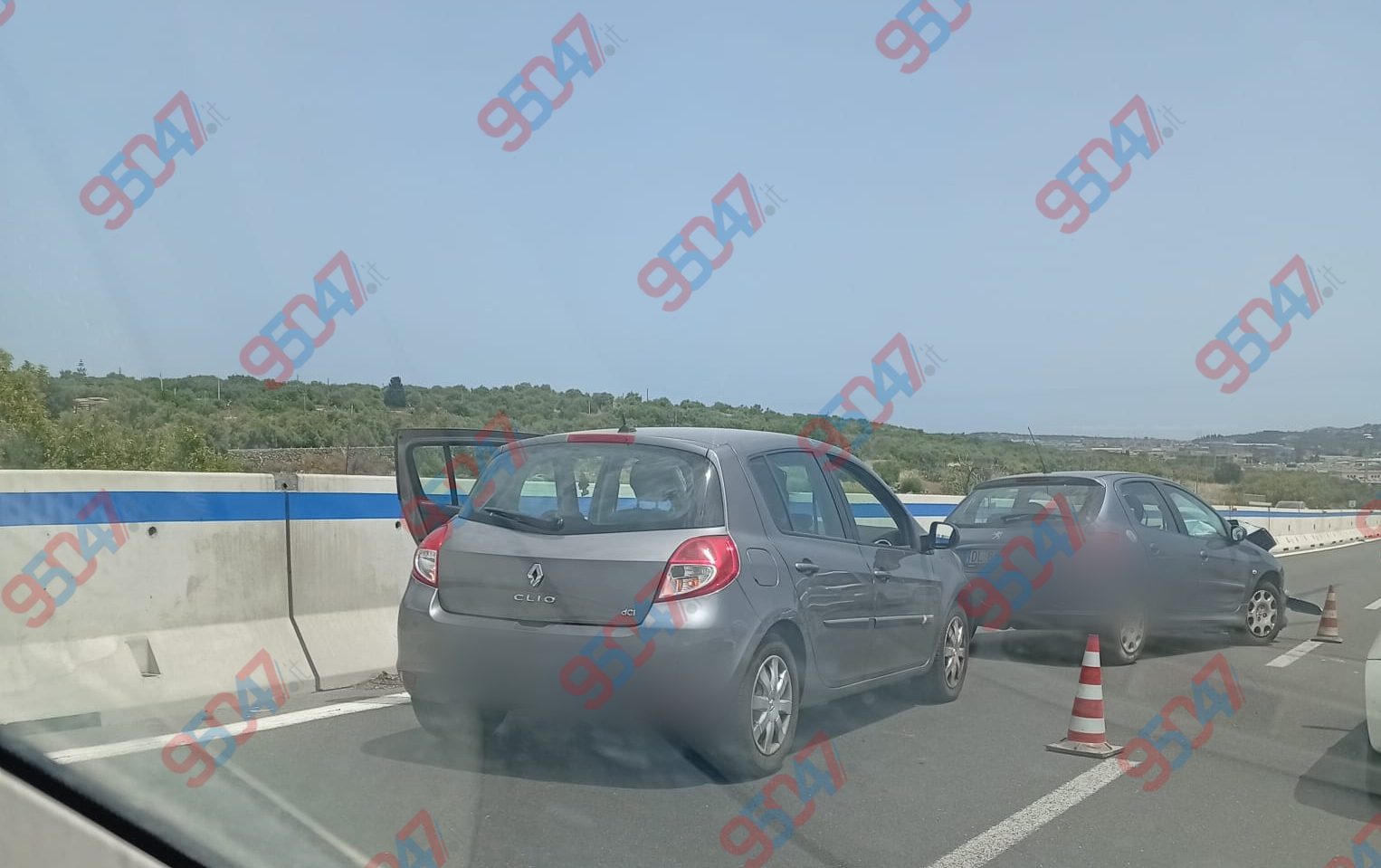 Tamponamento sulla SS121 a Palazzolo: feriti e lunghe code