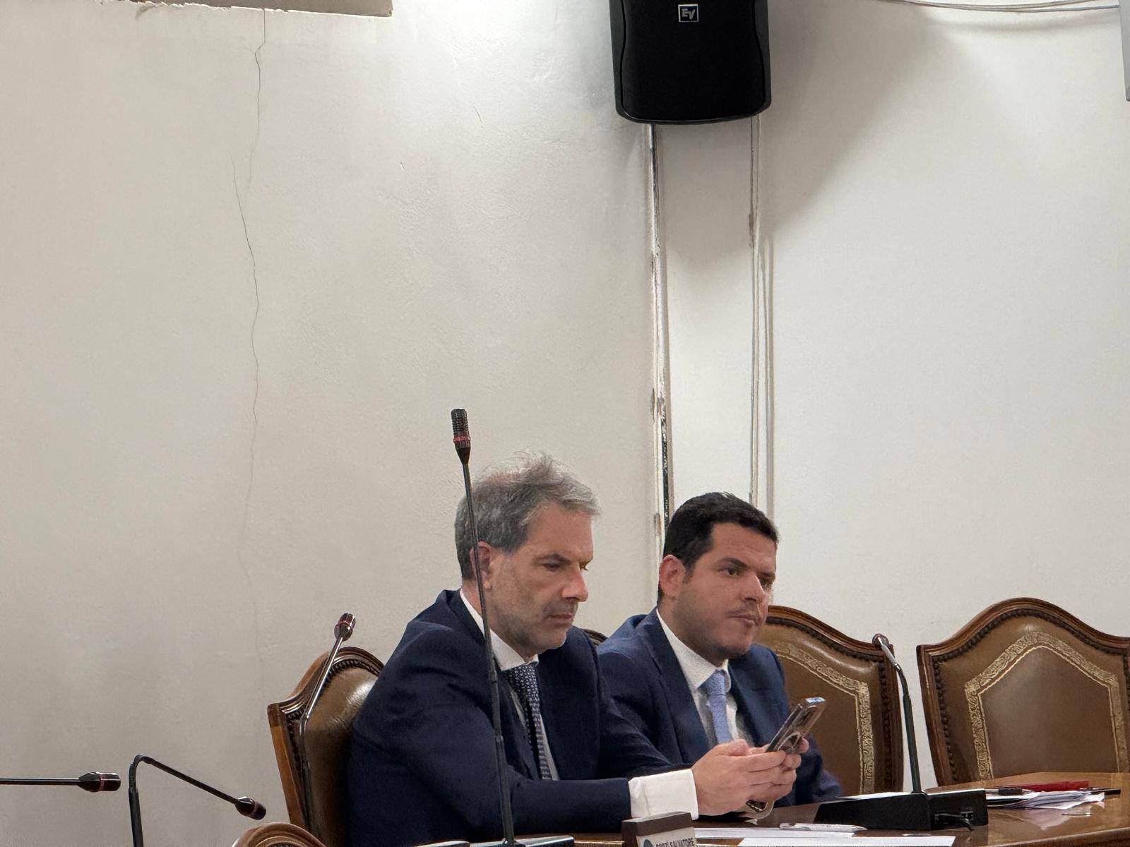 Paternò, consiglio comunale infuocato: tante promesse, poche soluzioni