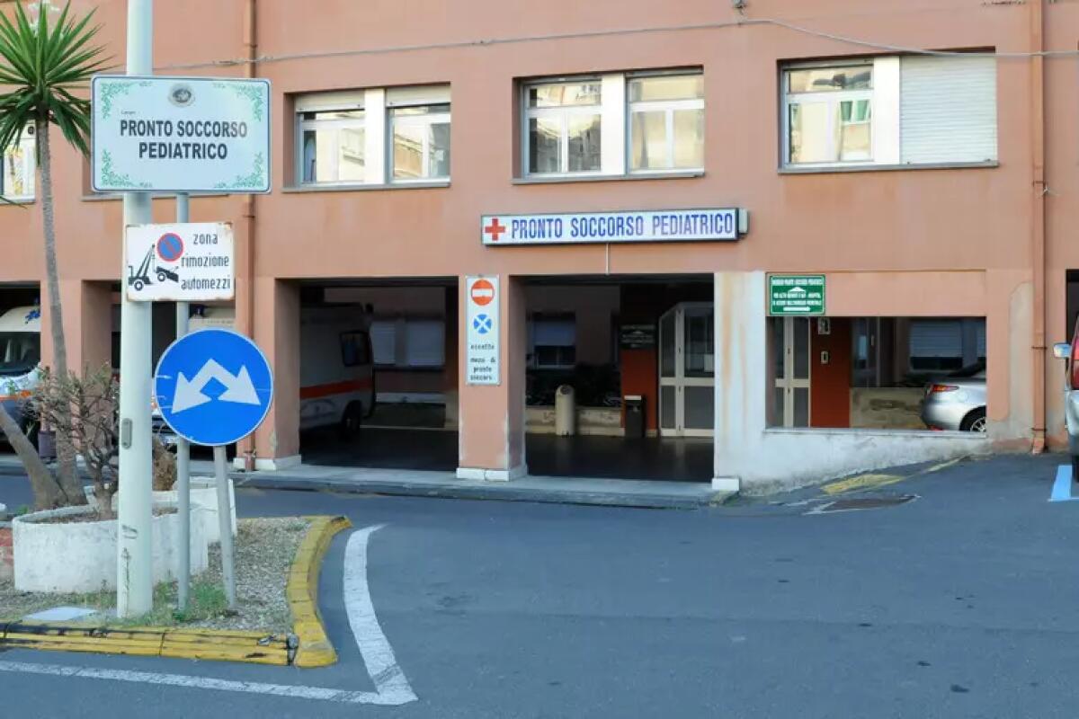 Tragedia a Messina: madre si lancia dal balcone con la figlia di tre mesi in braccio. La neonata muore, grave la donna - 