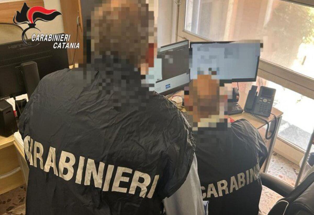 TERRORE IN SALA GIOCHI A PATERNÒ: MINACCIA LA DIPENDENTE CON UNA PISTOLA E FUGGE, ARRESTATO 40ENNE POCHE ORE DOPO - 