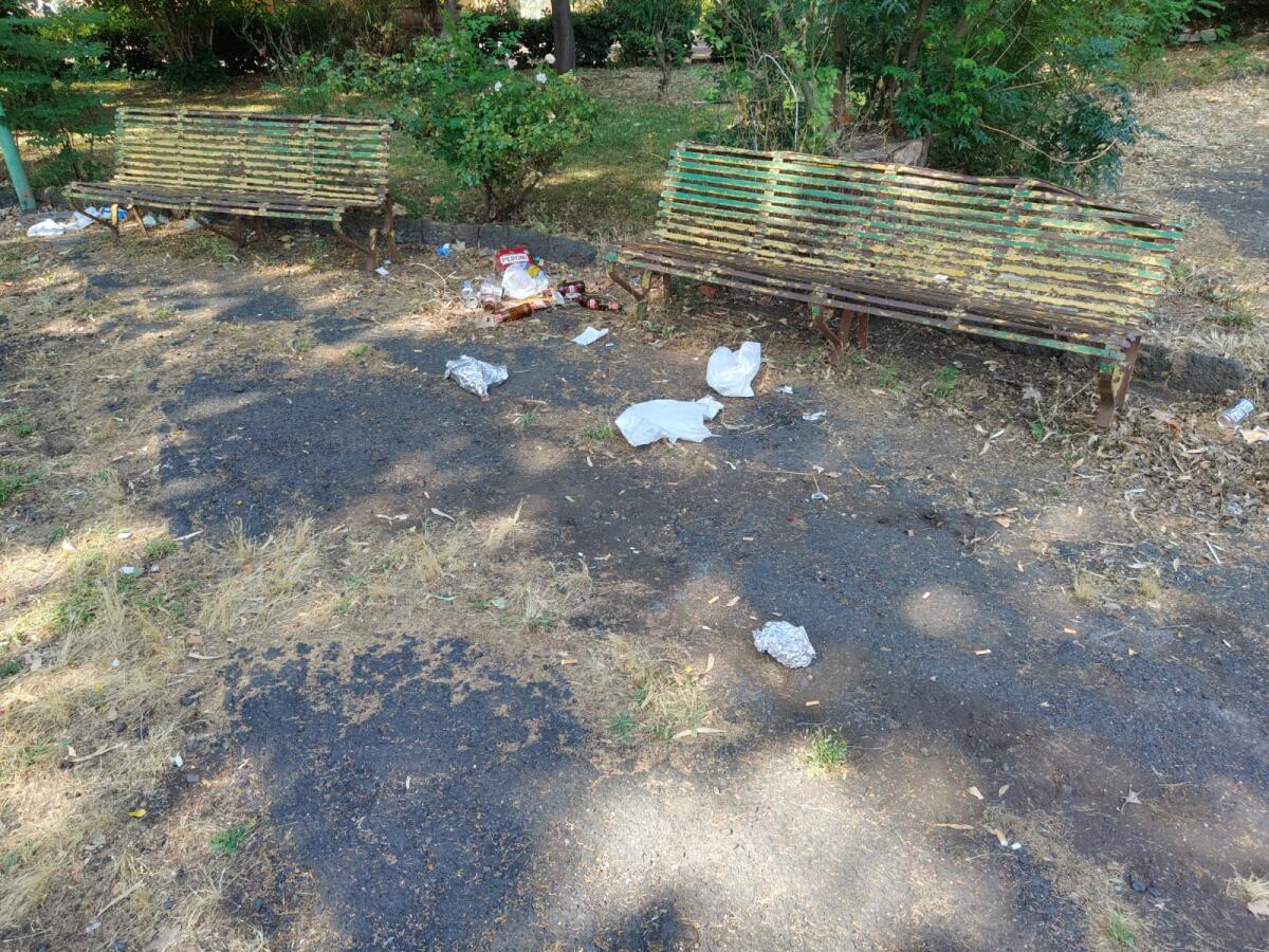 PATERNÒ. LETTERE ALLA REDAZIONE: ‘LA VILLA COMUNALE È UN PERICOLO, NON UN PARCO’ - 