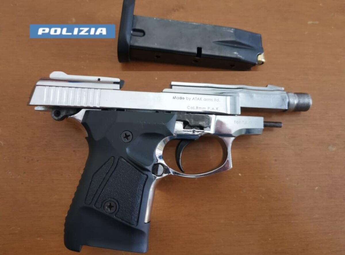CATANIA. Colpi di pistola a pochi metri da una bambinopoli: arrestato un uomo con arma illegale - 