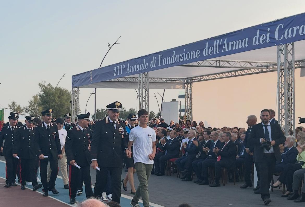 CATANIA, CERIMONIA PER I 211 ANNI DELL’ARMA DEI CARABINIERI: PREMIATI I MILITARI PIÙ VALOROSI