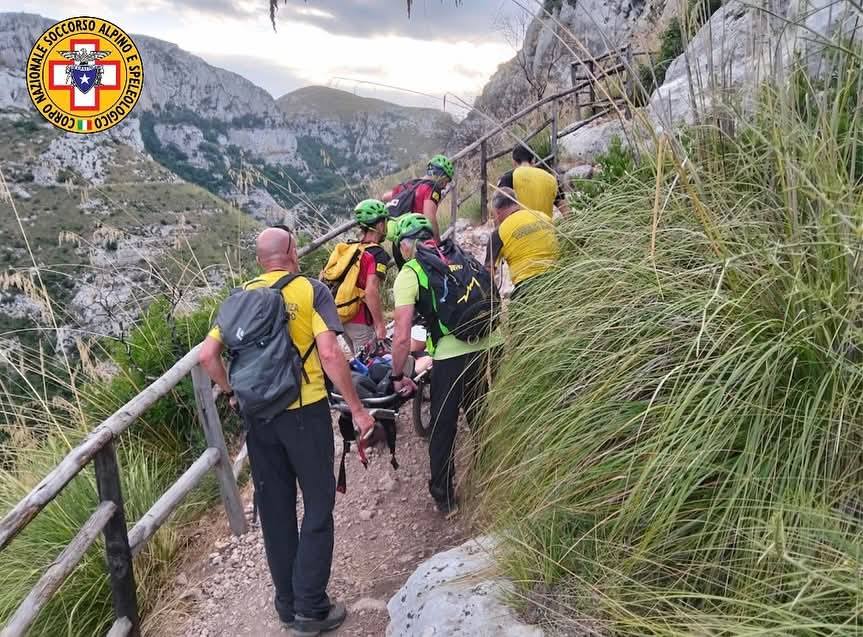 CAVAGRANDE DEL CASSIBALE, DUE INTERVENTI DI SOCCORSO IN POCHE ORE: FERITI UN RAGAZZO DI SANTA VENERINA E UNA DONNA DI MAZZARINO.