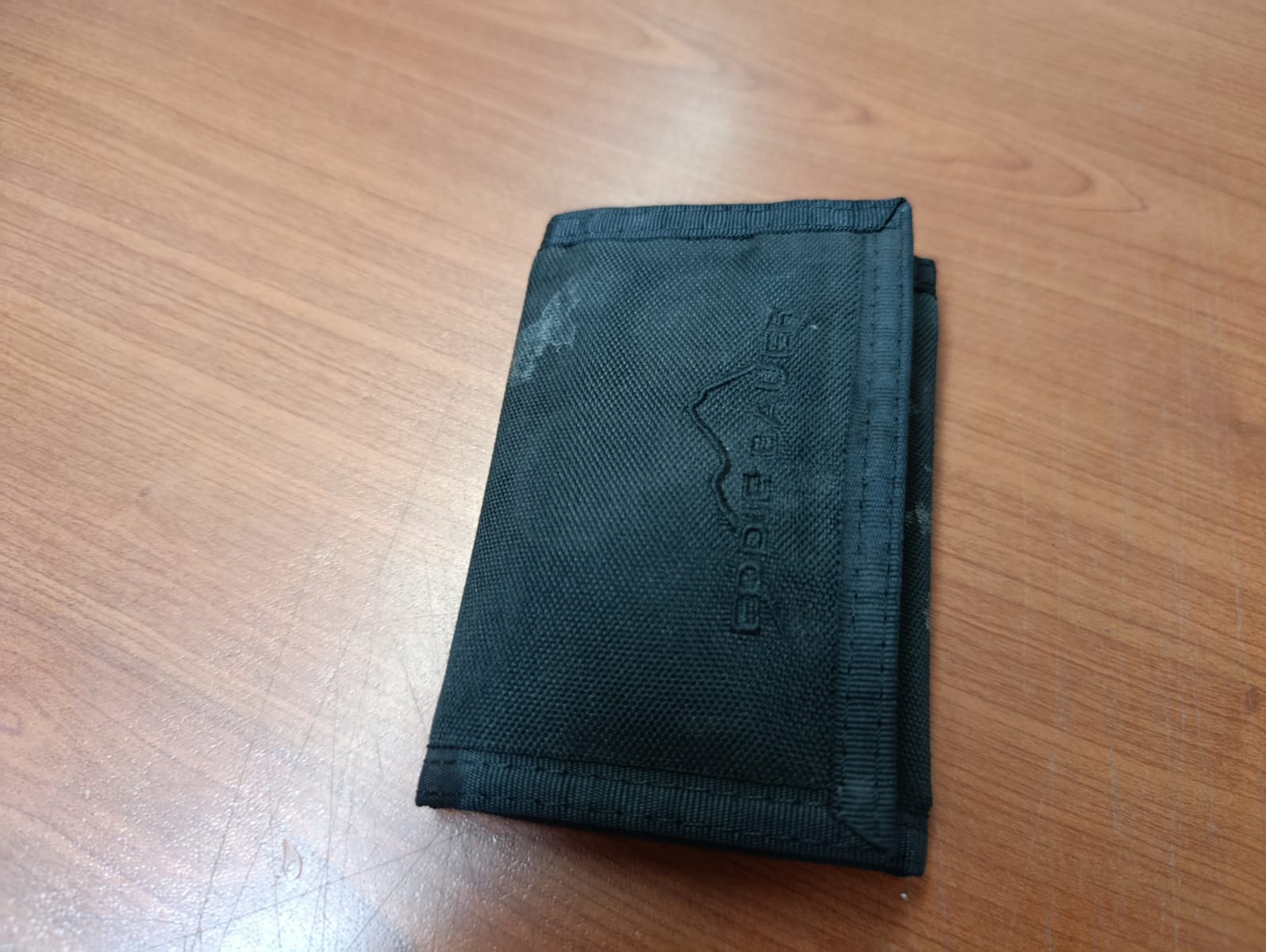 Paternò – Ritrovato un portafoglio in via G.B.Nicolosi: si cerca il proprietario