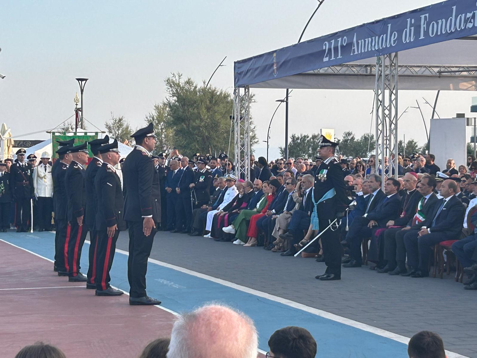 CATANIA, CERIMONIA PER I 211 ANNI DELL’ARMA DEI CARABINIERI: PREMIATI I MILITARI PIÙ VALOROSI