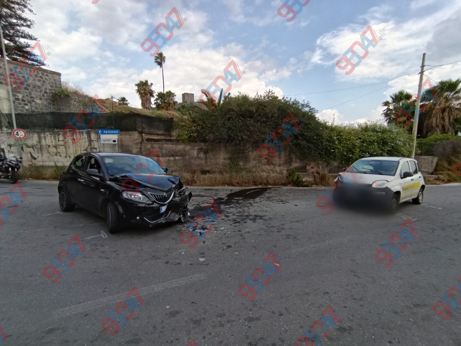 SCONTRO TRA DUE AUTO SOTTO IL PONTE “SAN MARCO” A PATERNÒ: FERITI I CONDUCENTI