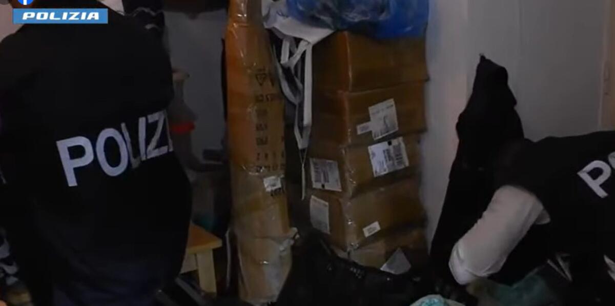 CATANIA. ARRESTATO RISTORATORE SENEGALESE TROVATO CON QUASI 9 CHILI DI MARIJUANA “MODIFICATA” CON AGENTI CHIMICI DEVASTANTI PER LA SALUTE - 