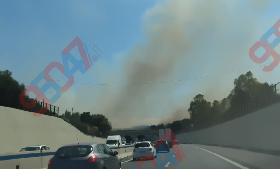 INCENDI DI STERPAGLIA NEL CATANESE, MISTERBIANCO TRA LE ZONE PIÙ COLPITE