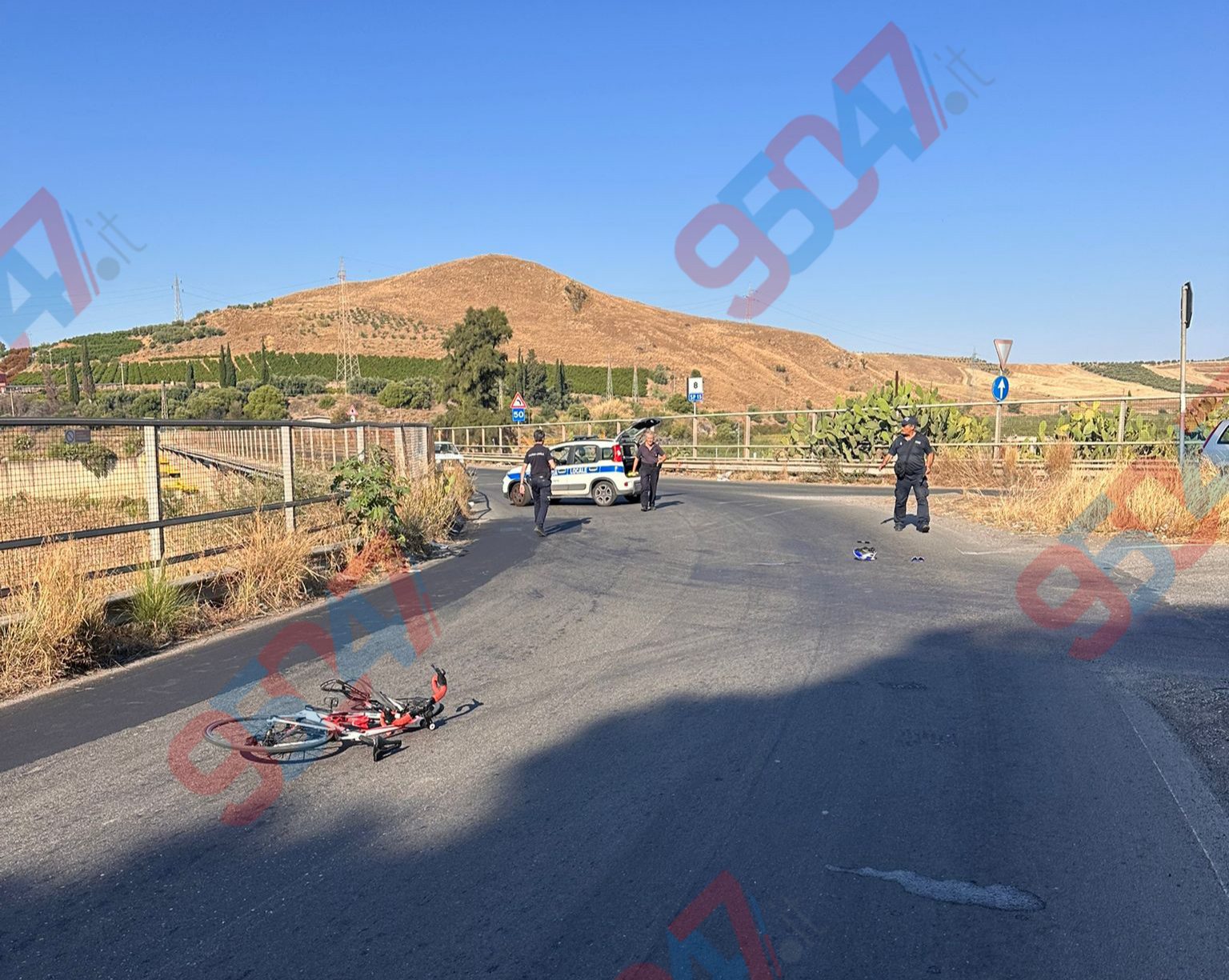 GRAVE INCIDENTE A PATERNÒ: CICLISTA IN RIANIMAZIONE, PROGNOSI RISERVATA. IN CORSO LE RICERCHE DEL PIRATA DELLA STRADA