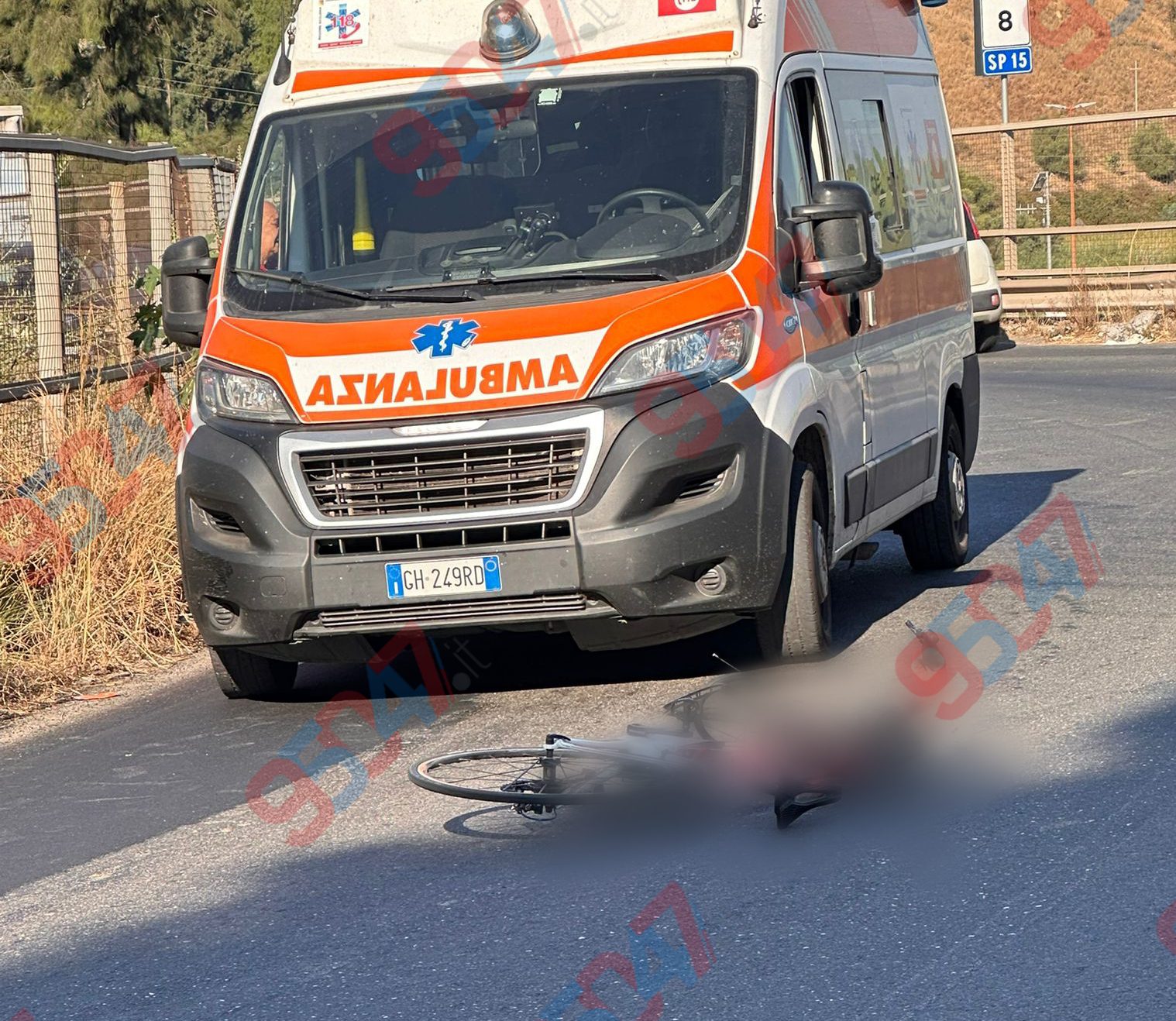 GRAVE INCIDENTE A PATERNÒ: CICLISTA IN RIANIMAZIONE, PROGNOSI RISERVATA. IN CORSO LE RICERCHE DEL PIRATA DELLA STRADA