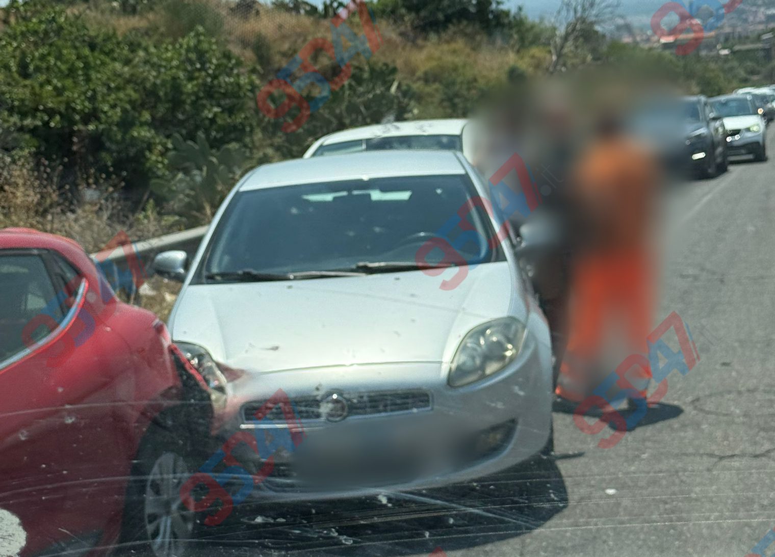 PATERNÒ, GIORNATA NERA IERI SULLE STRADE: TRE INCIDENTI, TRE FERITI, TRA CUI UNA MINORENNE GRAVE. DUE CONDUCENTI IN FUGA