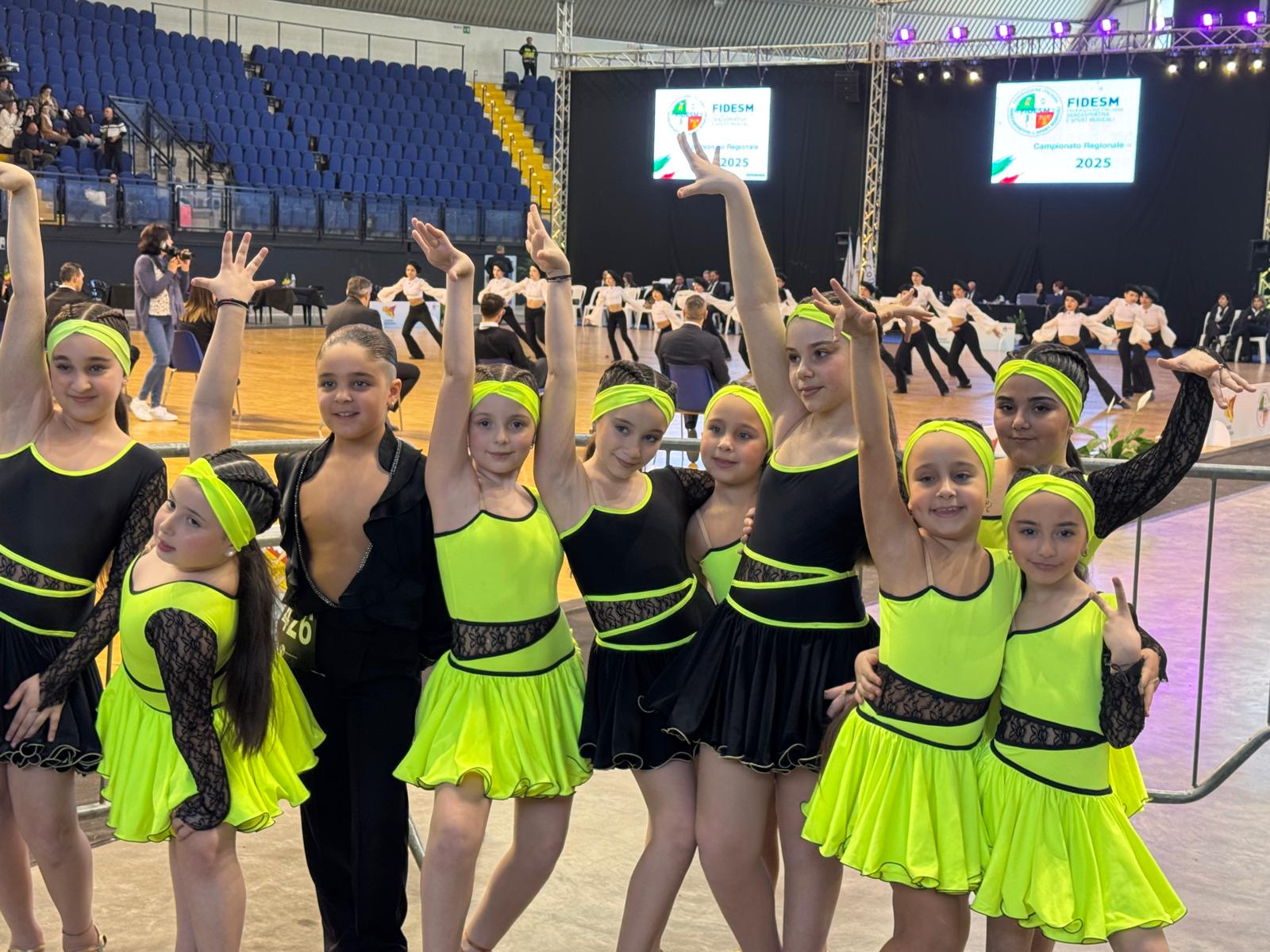 LATIN DANCE ACADEMY DI PATERNÒ: UN ALTRO ANNO DI SUCCESSI AI CAMPIONATI ITALIANI DI DANZA SPORTIVA