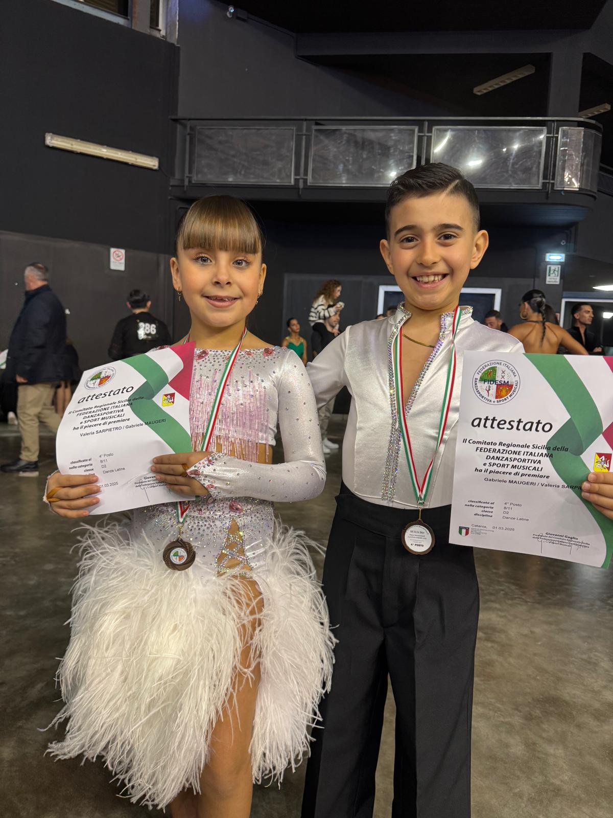 LATIN DANCE ACADEMY DI PATERNÒ: UN ALTRO ANNO DI SUCCESSI AI CAMPIONATI ITALIANI DI DANZA SPORTIVA