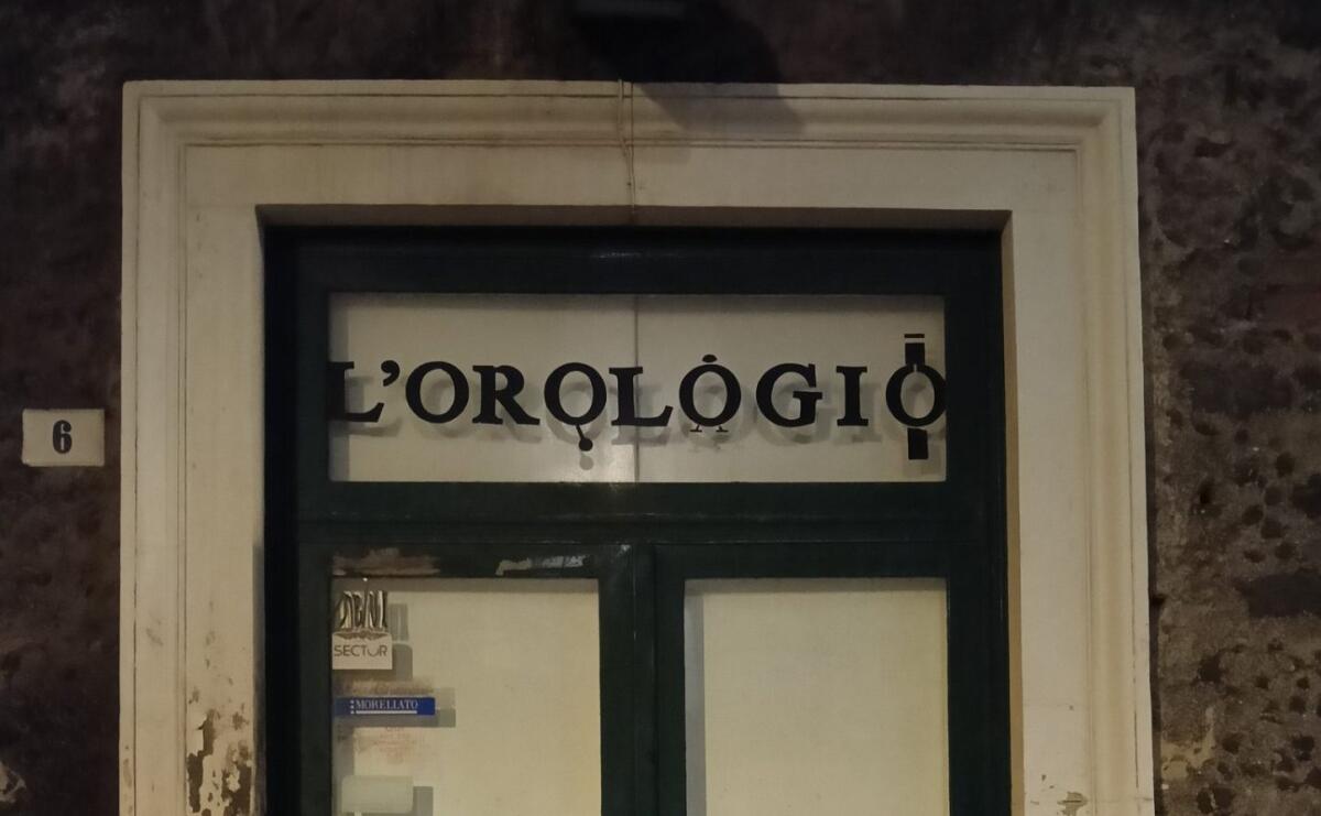 Addio a Nino Azzarello: Belpasso saluta il suo storico orologiaio - 