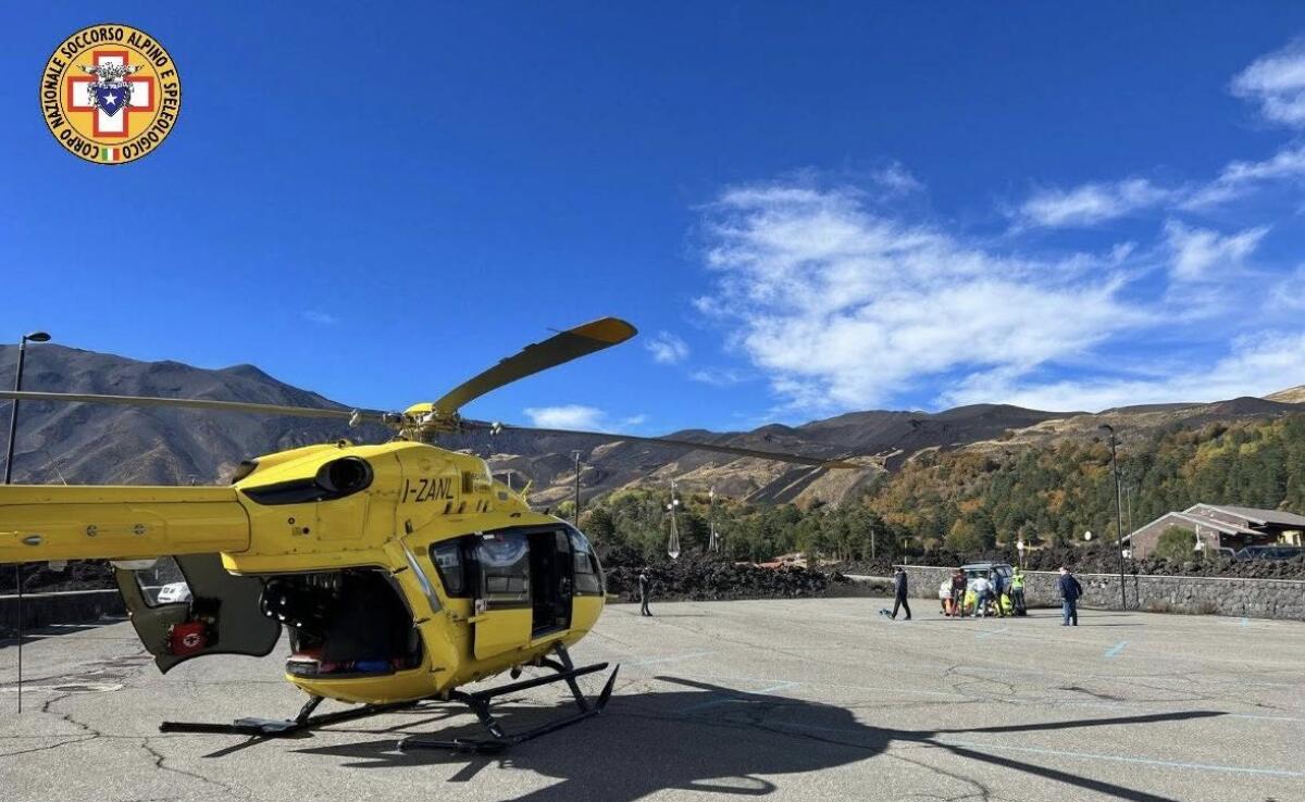 Etna, escursionista 65enne colpito da infarto a 2800 metri: salvato dal Soccorso Alpino - 