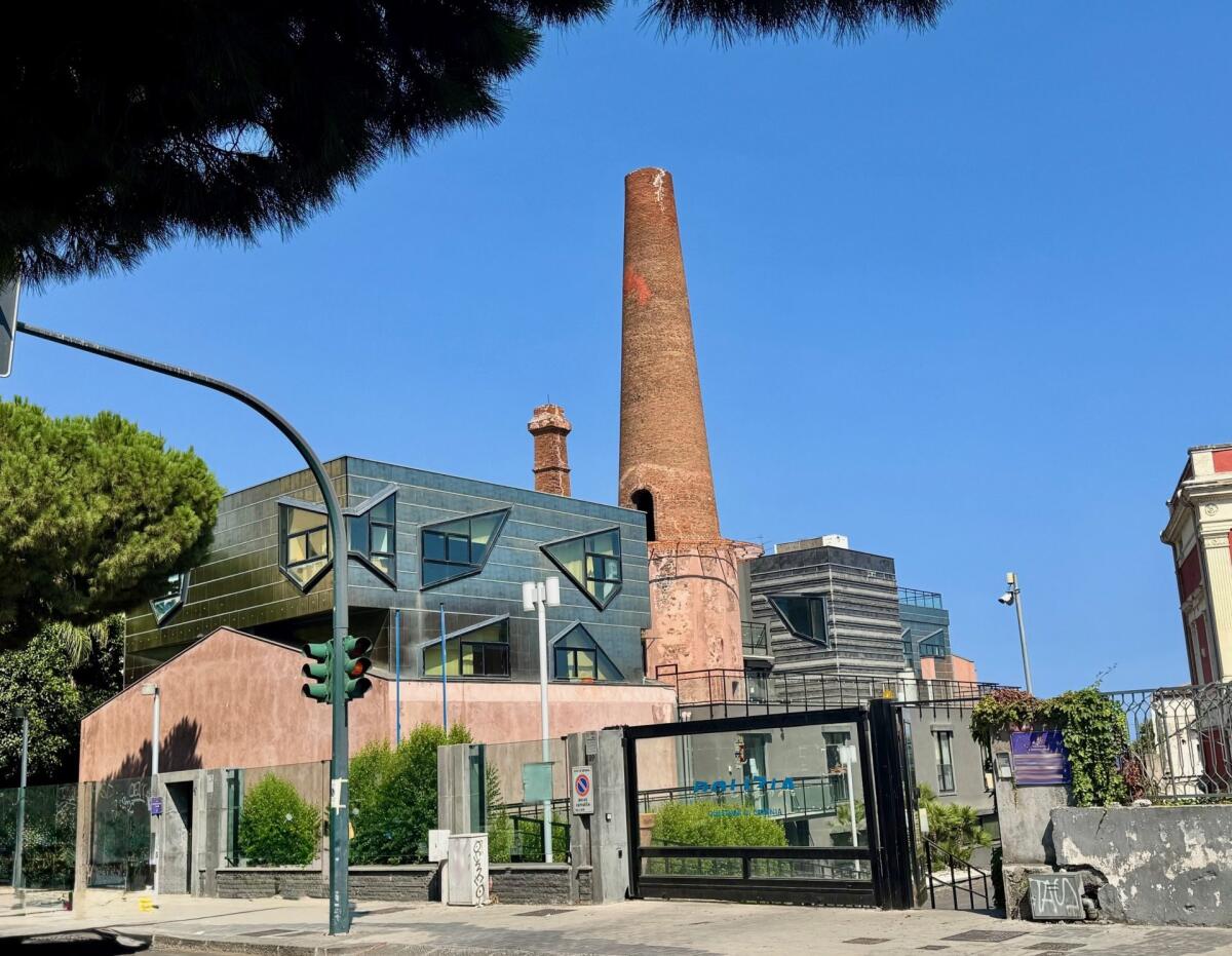 Capo Mulini, cocktail superalcolici a minorenni: chiusa la discoteca sul lido - 