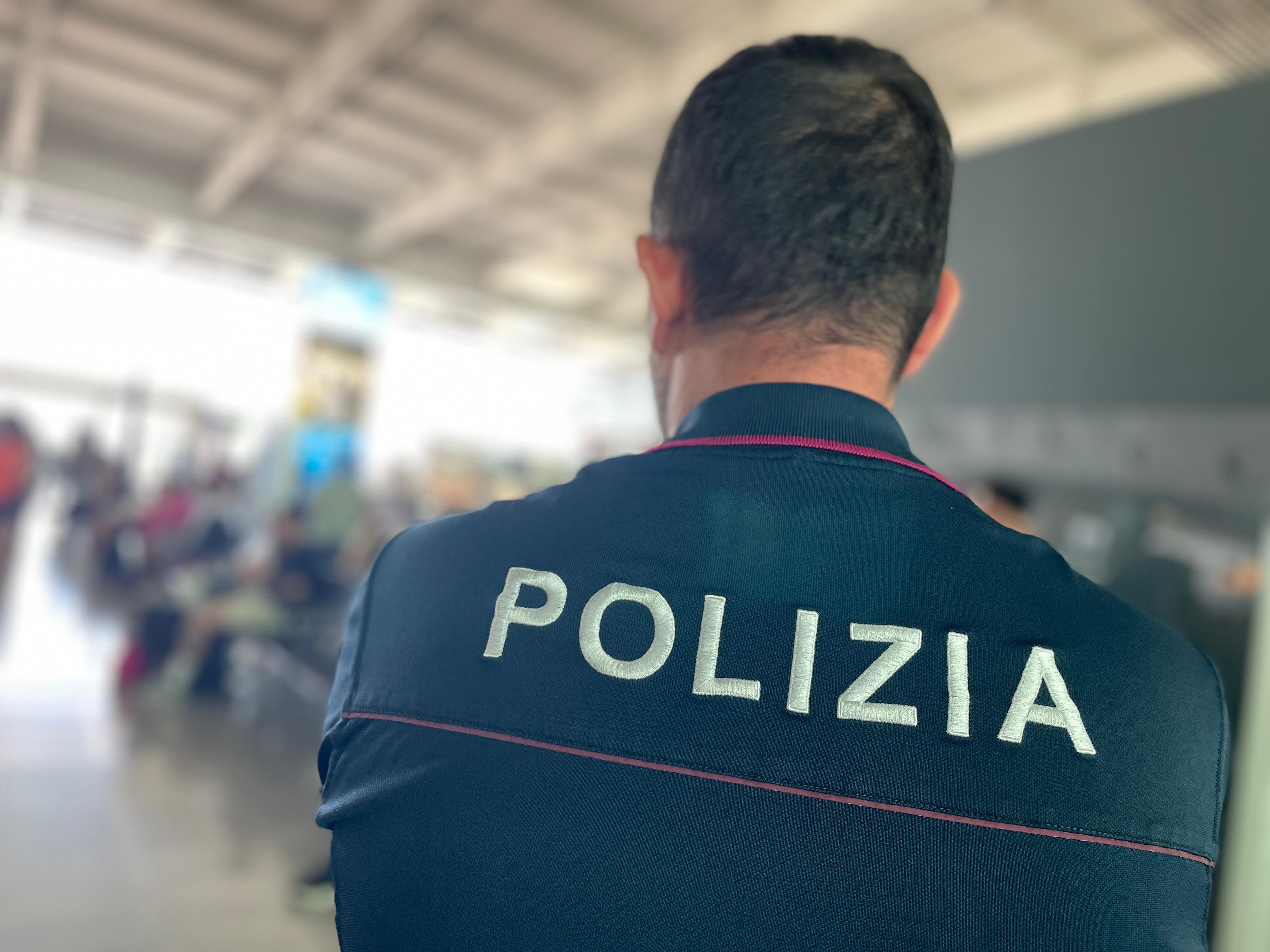 AEROPORTO DI CATANIA, TASK FORCE IN AZIONE: 3 BAR CHIUSI PER BLATTE E IGIENE SHOCK, MA ALTRI 3 SUPERANO I CONTROLLI