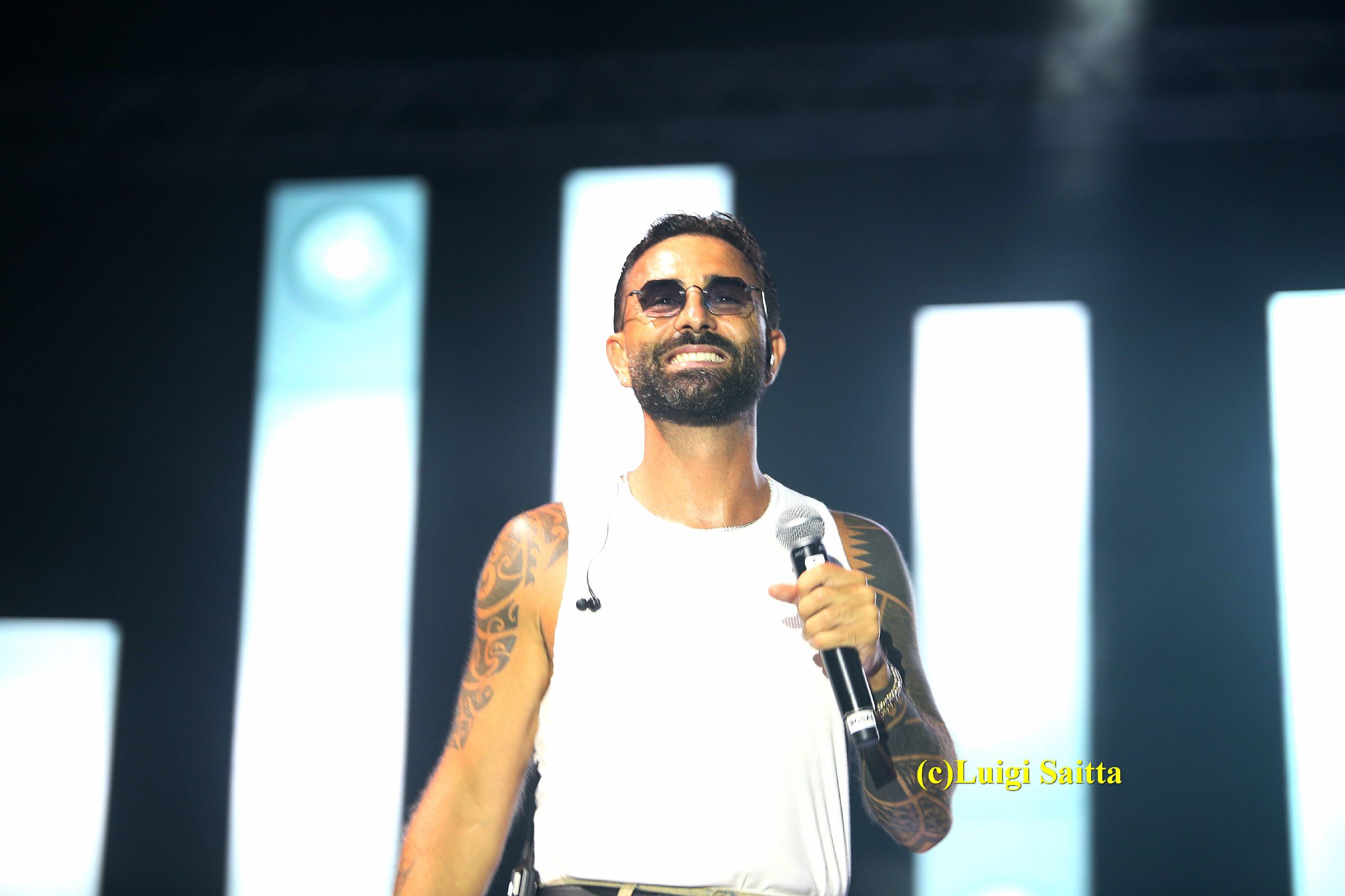 CATANIA: ROSARIO MIRAGGIO CANTA E INCANTA ALLA VILLA BELLINI – LE FOTO