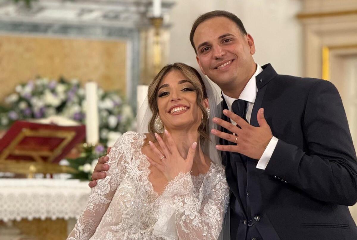 Paternò, nozze per Oriana Borzì e Dario Corallo: due giovani sposi paternesi hanno coronato il loro sogno d’amore - 