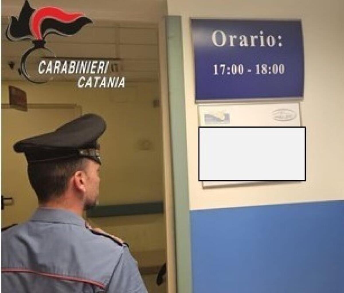 Catania, 34enne sorpreso a forzare armadietti all’ospedale Cannizzaro: denunciato per furto e danneggiamento - 