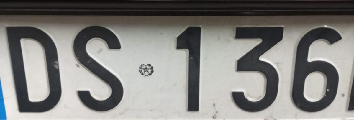 Paternò, smarrita targa anteriore auto: offresi ricompensa per il ritrovamento - 