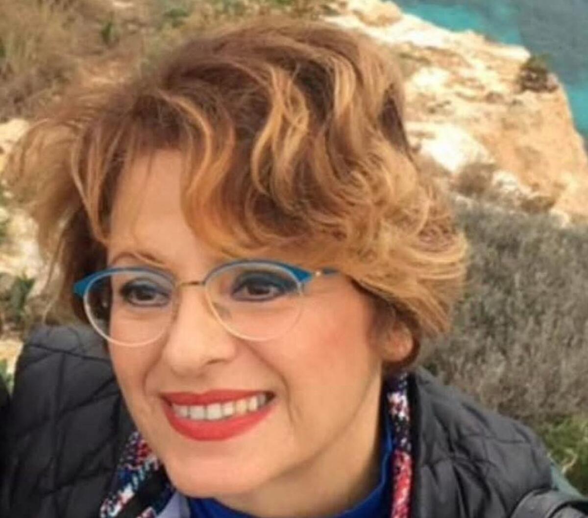 Paternò piange Barbara Patronaggio, icona della profumeria cittadina: oggi l’ultimo saluto - 