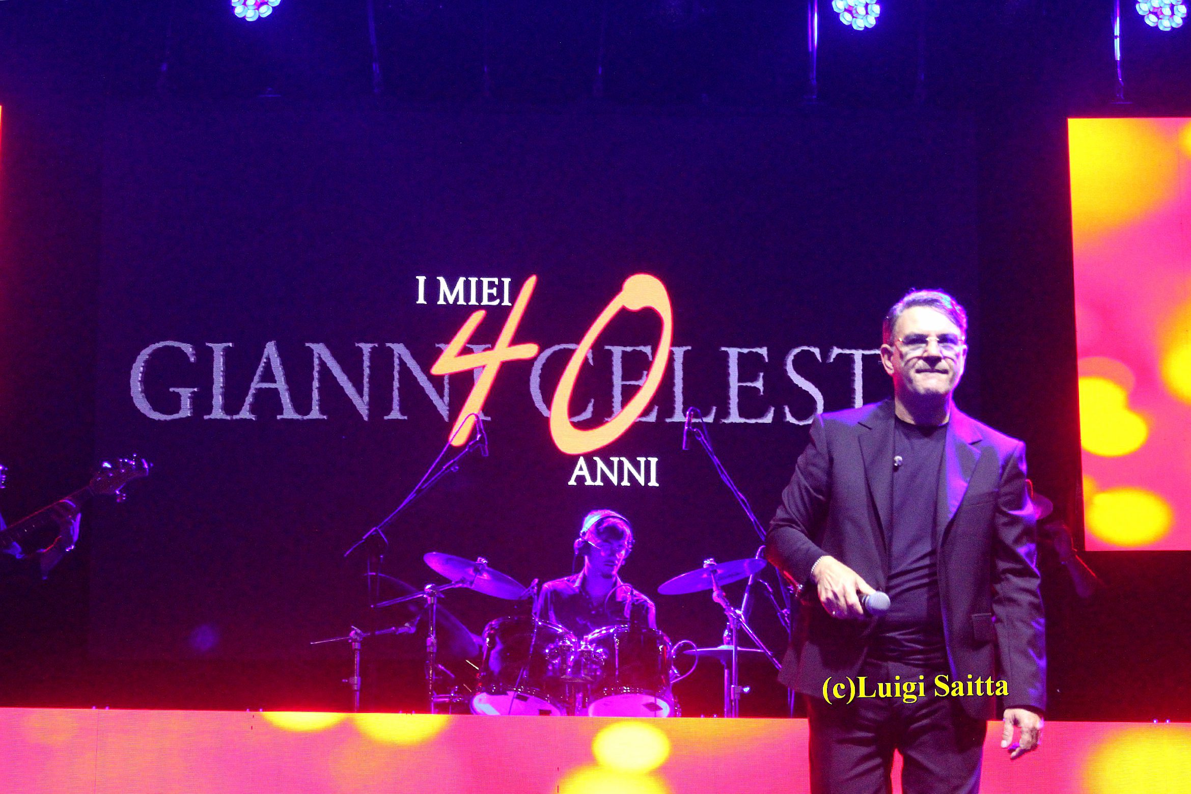 Gianni Celeste infiamma il pubblico di Bronte: festa grande al “M’Arricriu Music Fest”