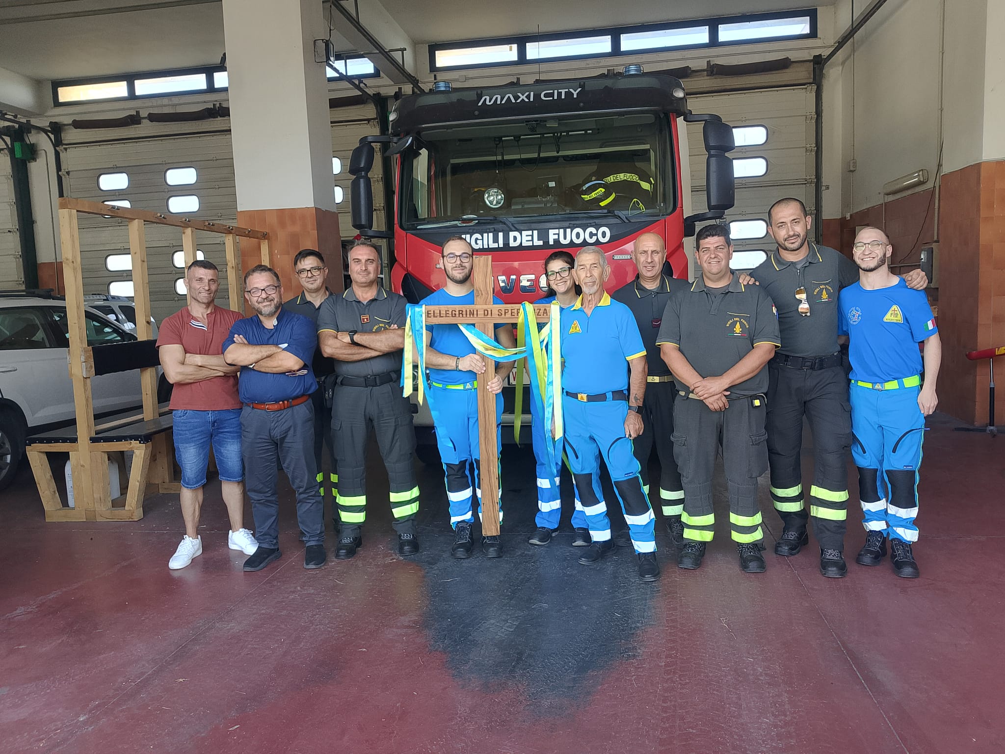 La Misericordia di Paternò porta la Croce del Giubileo tra istituzioni e luoghi del bisogno