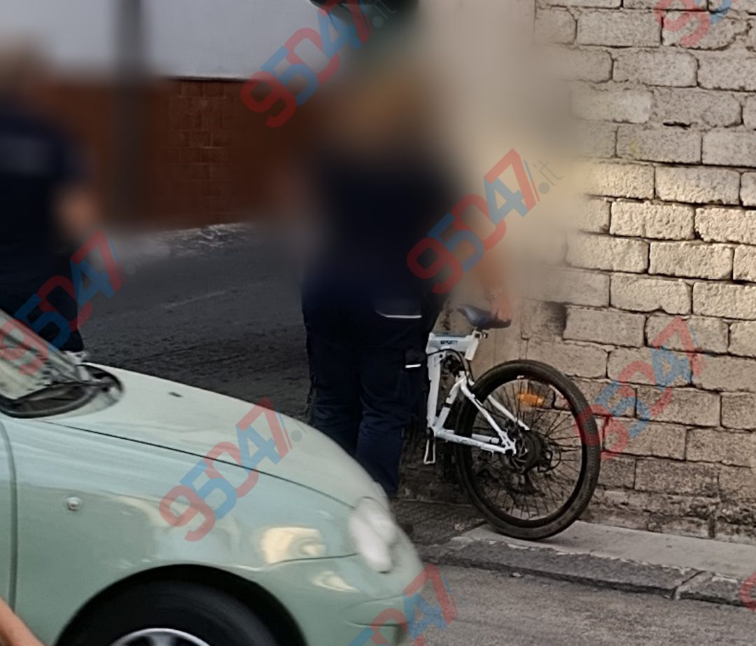 Paternò, scontro tra auto e bicicletta: feriti due minorenni