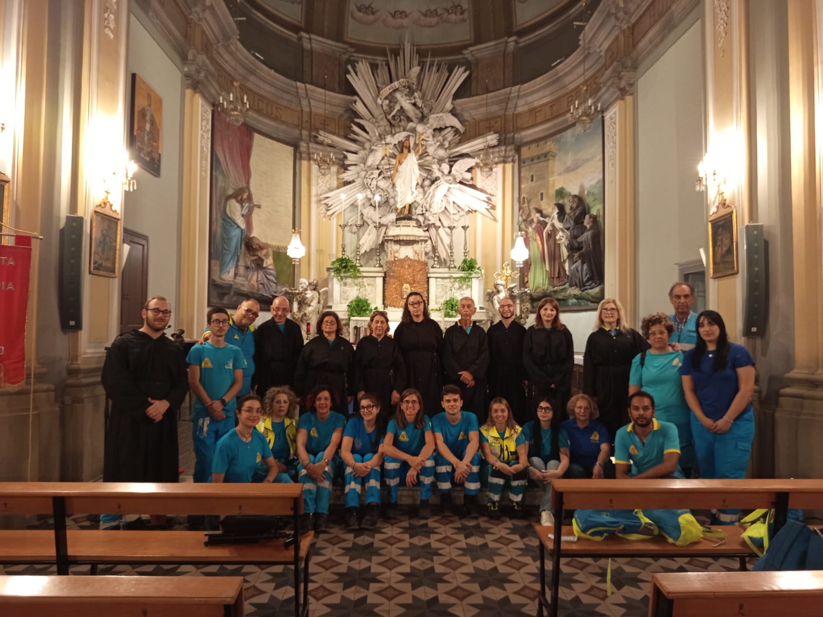 La Misericordia di Paternò porta la Croce del Giubileo tra istituzioni e luoghi del bisogno