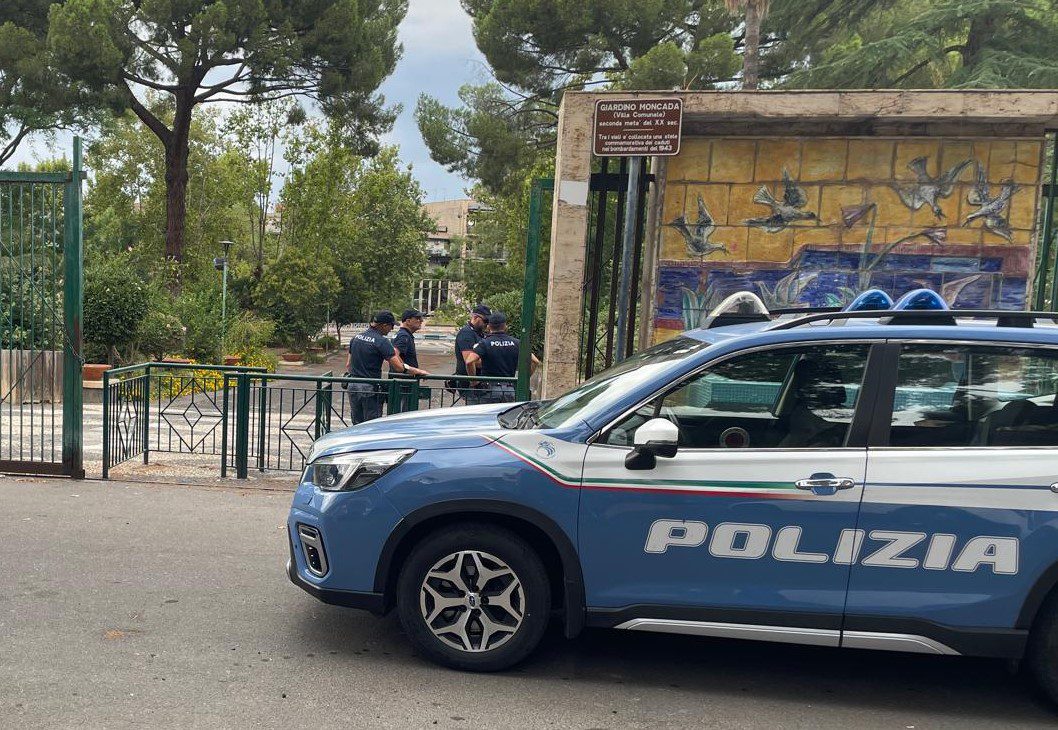 Paternò, maxi operazione della Polizia: bar e panetteria multati per irregolarità, stangata da 7 mila euro