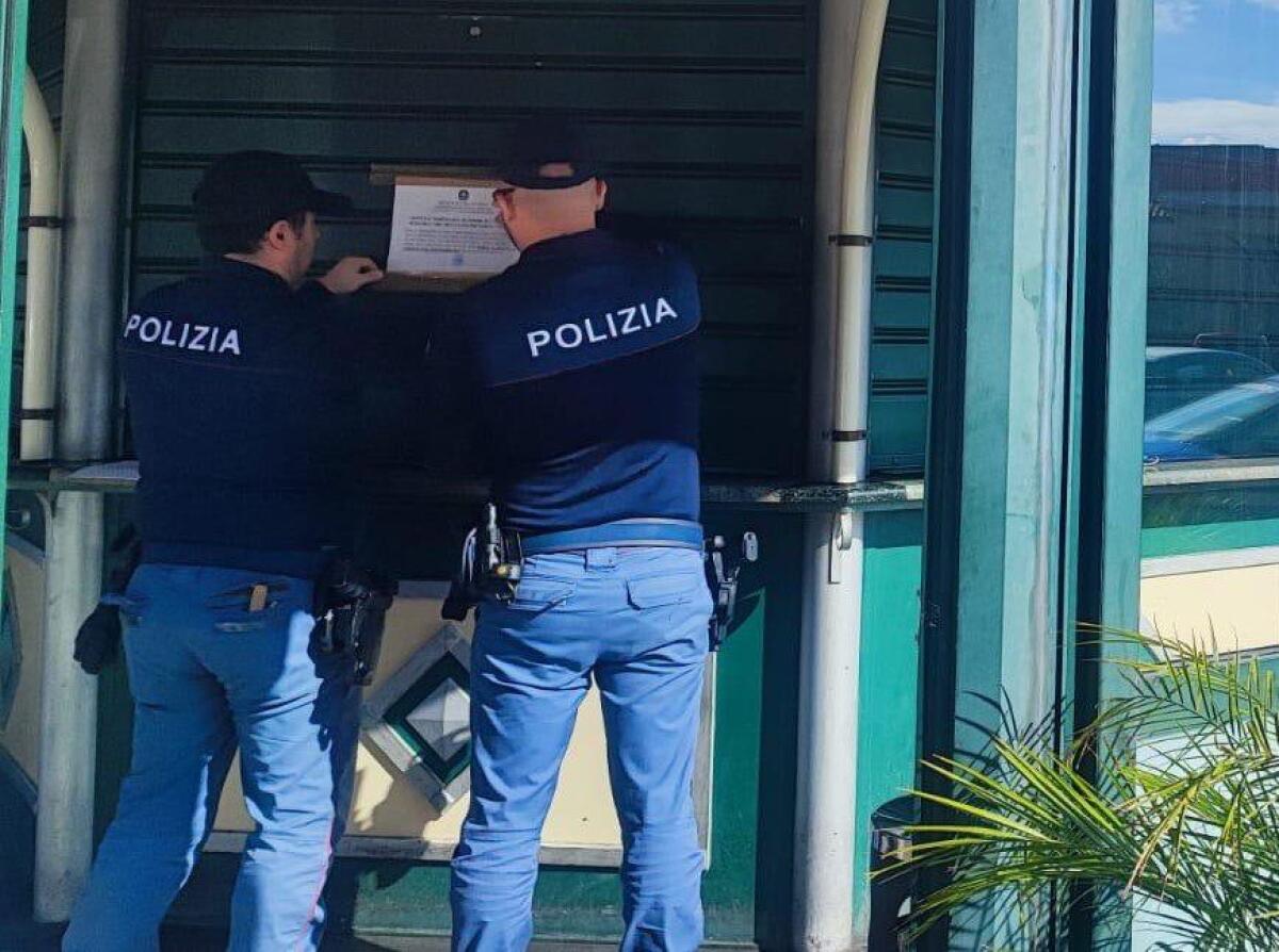 BIANCAVILLA, SOSPESA PER 7 GIORNI L’ATTIVITA’ DI UN CHIOSCO RITENUTO RITROVO DI PREGIUDICATI - 