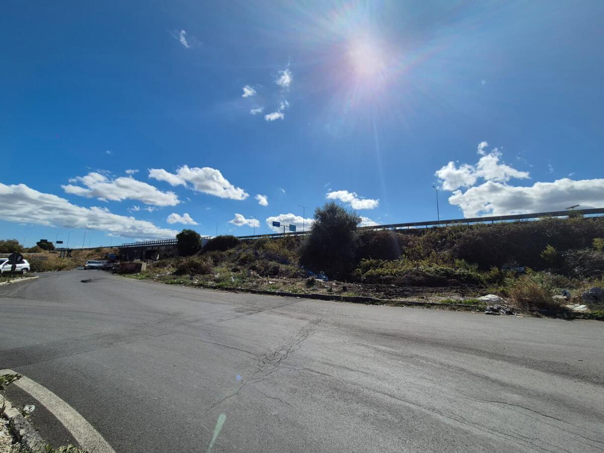 Valcorrente, maxi operazione contro l’abusivismo pubblicitario: rimossi 40 cartelloni irregolari e inviate diffide ai proprietari - 