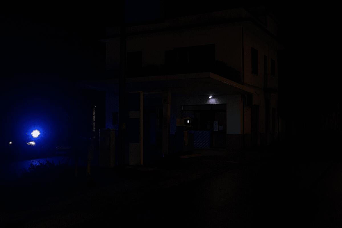 Tentato furto nella notte al distributore di Piazza Purgatorio: due persone sarebbero già state fermate dai Carabinieri - 