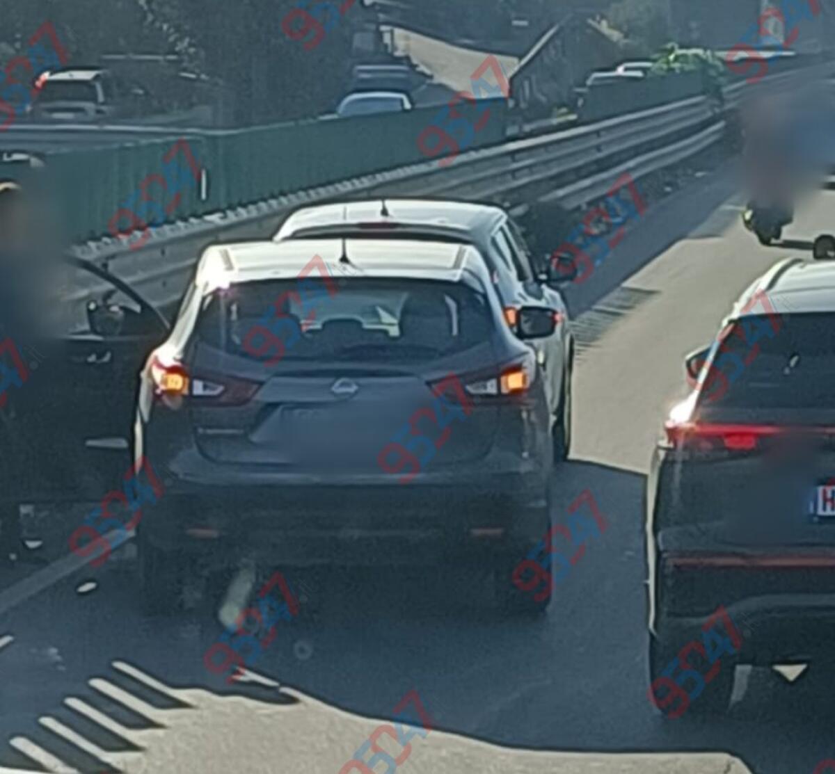 Tamponamento a catena sulla SS121: tre auto coinvolte, lunghe code verso Catania - 