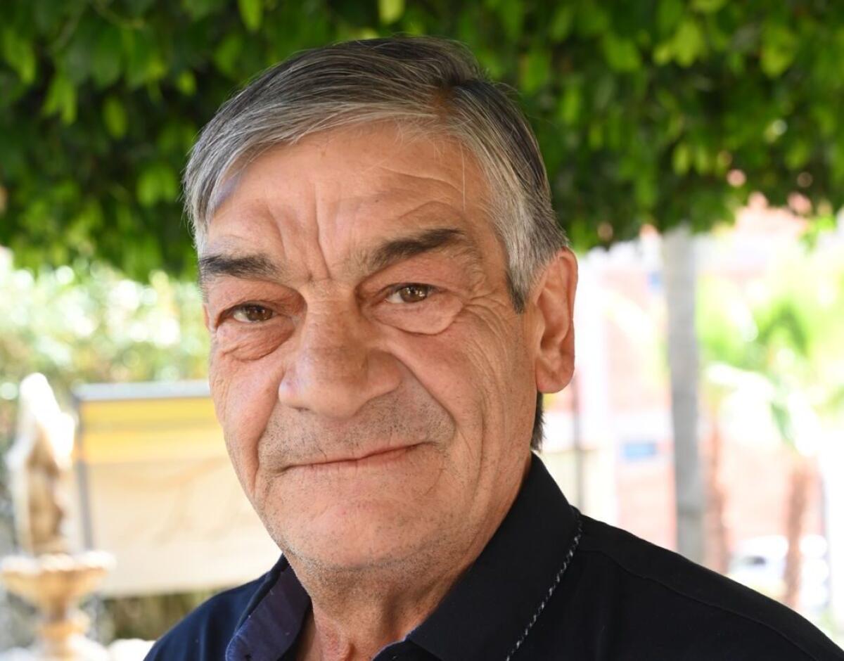 Paternò, Franco Tomeo va in pensione dopo 32 anni di servizio al Comune - 