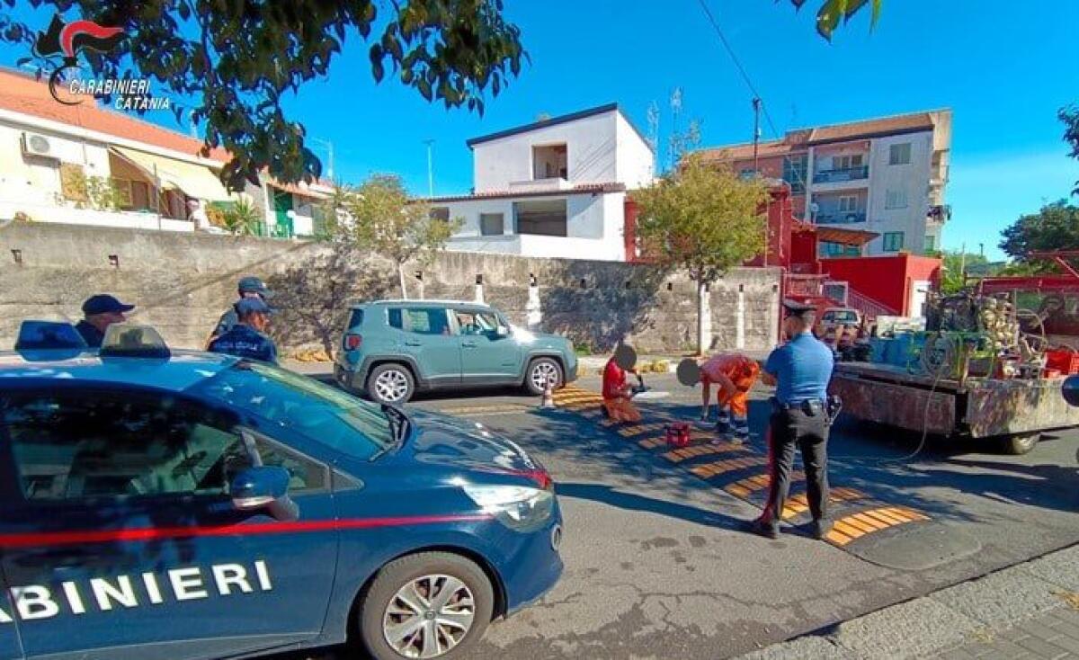 Furto singolare: spariscono i dossi da Aci Castello, i Carabinieri li ritrovano montati in un quartiere di Catania - 