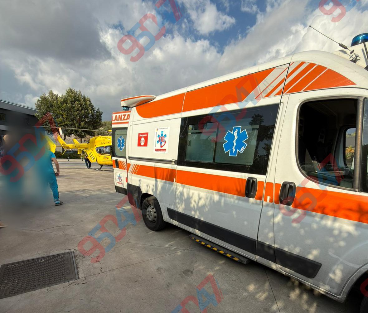 Gravissimo incidente tra auto e moto a Santa Maria di Licodia: richiesto l’intervento dell’elisoccorso