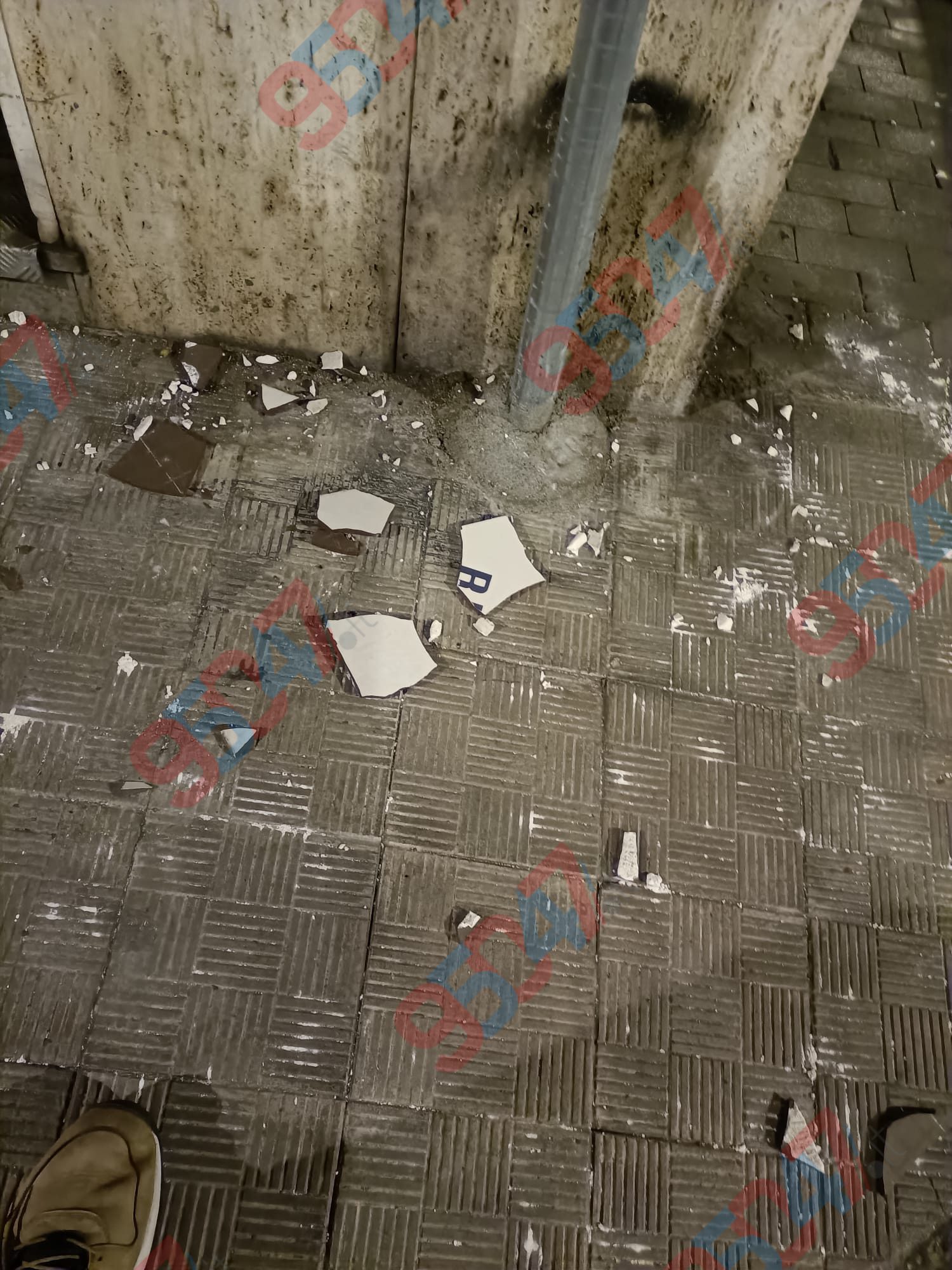 Paternò, vandali di nuovo in azione in via Bellini: danneggiata la targa della strada