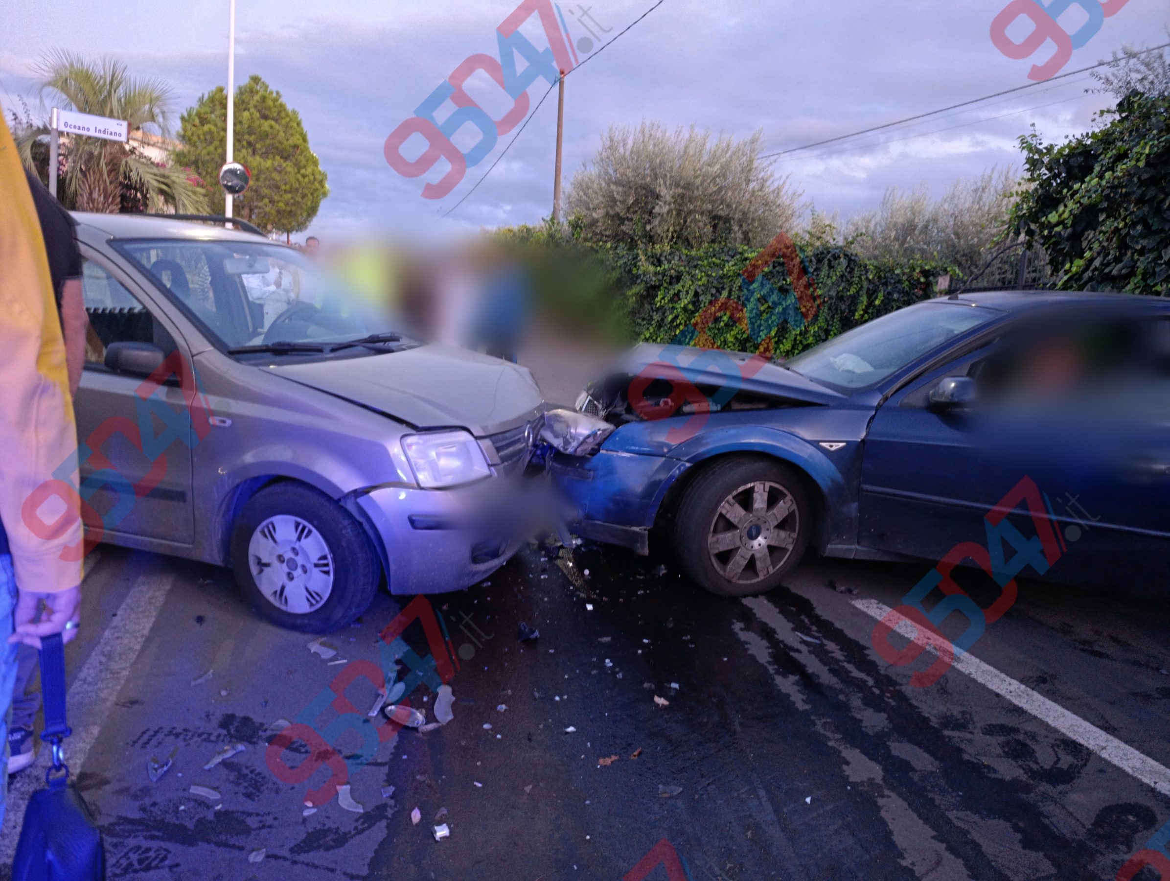 BELPASSO – Grave incidente stradale  a Palazzolo sulla SP229/i: feriti e traffico bloccato