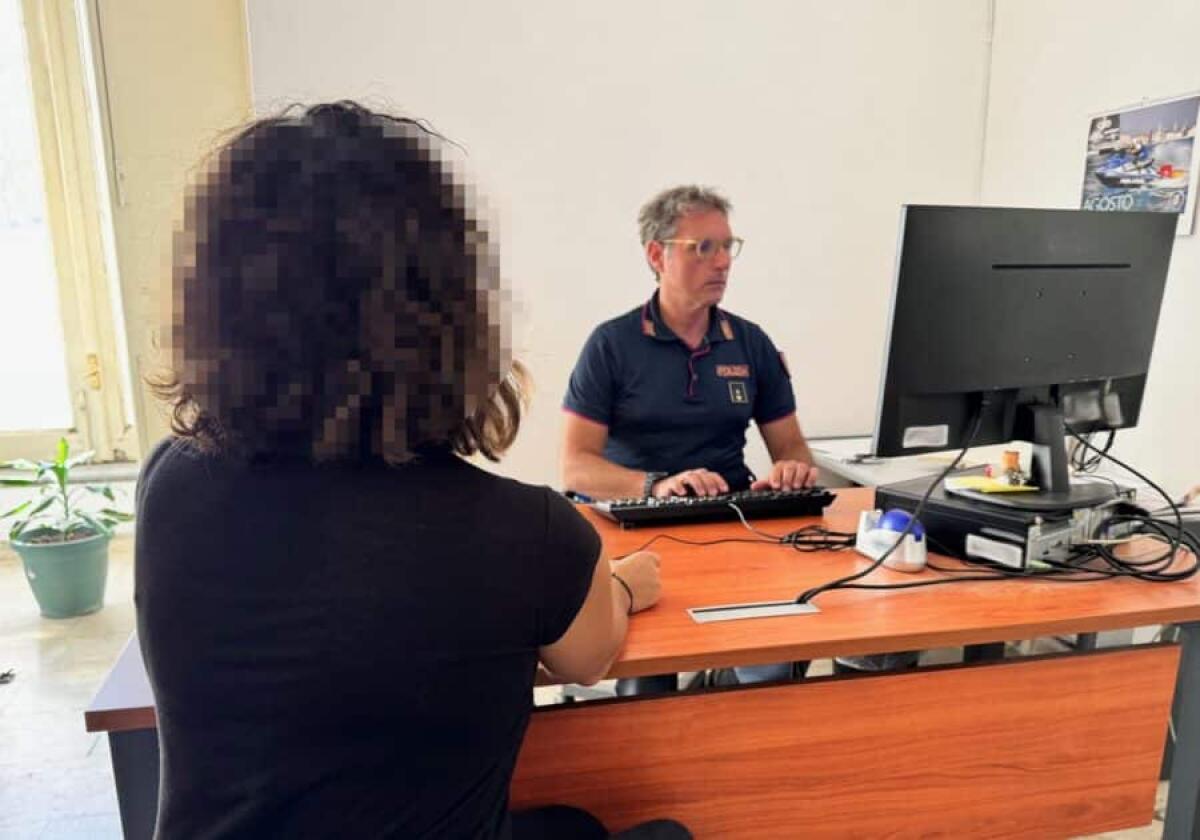 Catania, minaccia di dare fuoco alla madre per ottenere denaro: 44enne arrestato - 